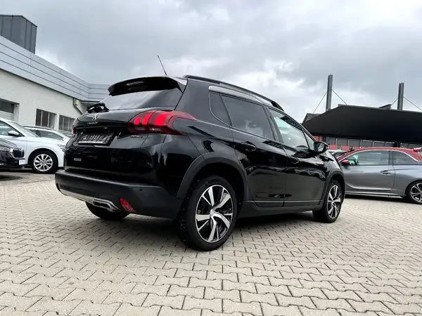 PEUGEOT 2008 (4/24)