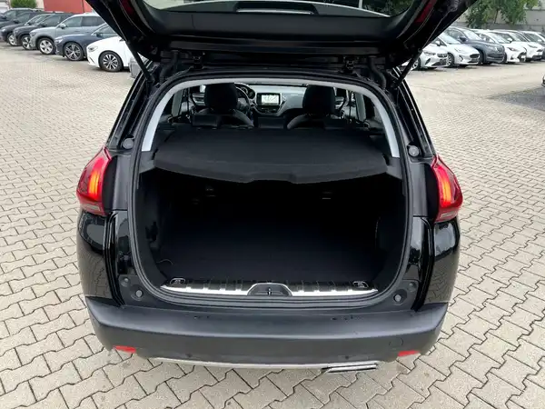PEUGEOT 2008 (7/24)