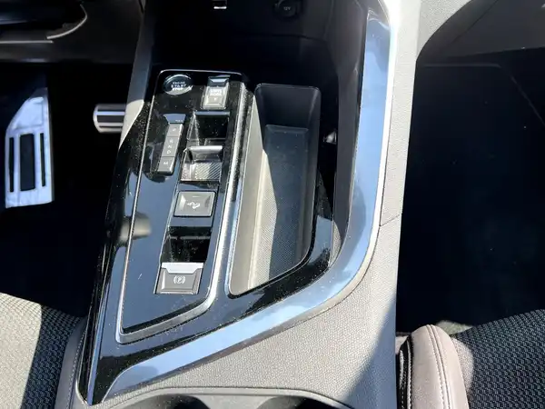PEUGEOT 3008 (22/26)