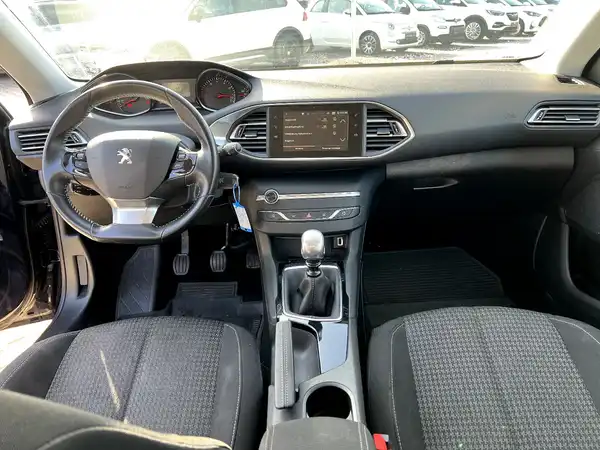 PEUGEOT 308 (17/25)