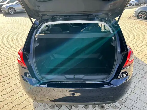 PEUGEOT 308 (7/25)
