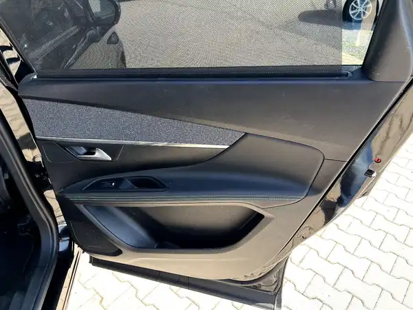 PEUGEOT 5008 (15/26)