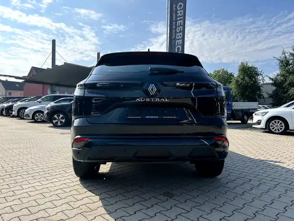 RENAULT AUSTRAL (3/27)
