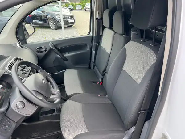 RENAULT KANGOO (14/26)