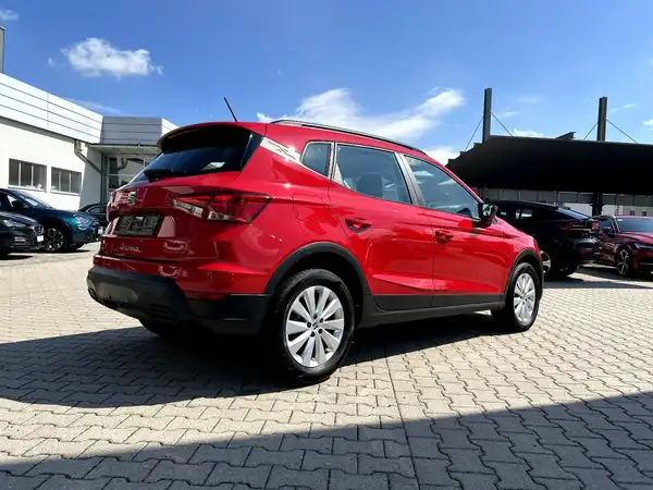 SEAT ARONA (4/26)
