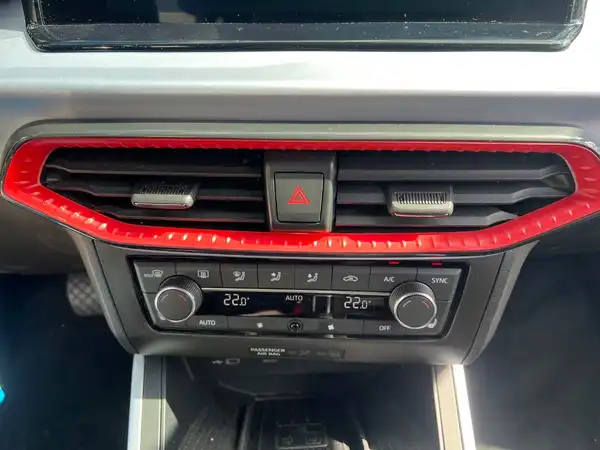 SEAT ARONA (23/26)