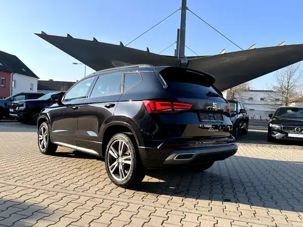 SEAT ATECA (2/29)