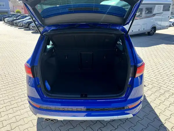 SEAT ATECA (7/28)