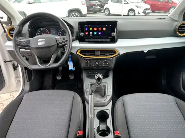 SEAT IBIZA (17/26)
