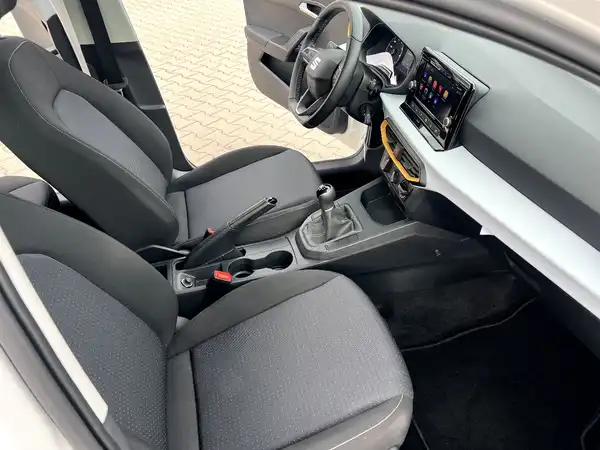 SEAT IBIZA (20/26)