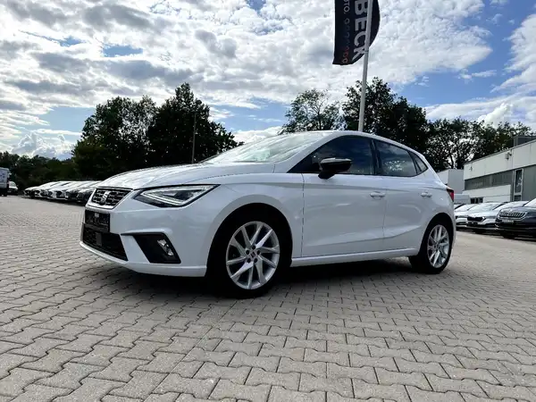 SEAT IBIZA (1/26)