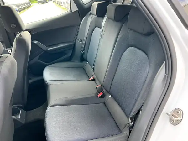 SEAT IBIZA (13/26)