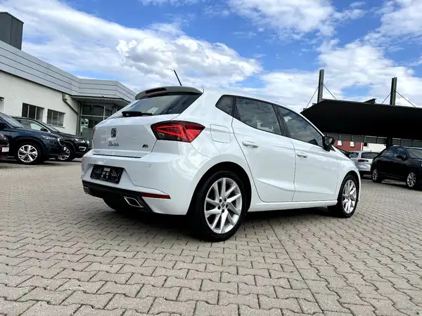 SEAT IBIZA (4/26)