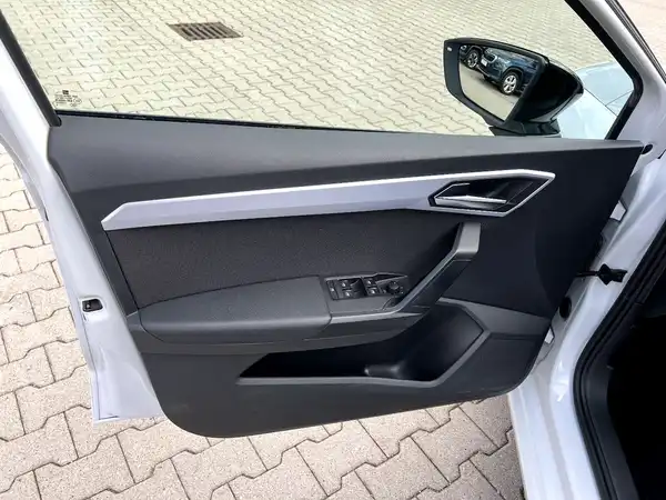 SEAT IBIZA (10/26)