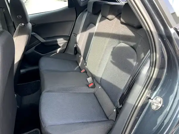 SEAT IBIZA (13/26)