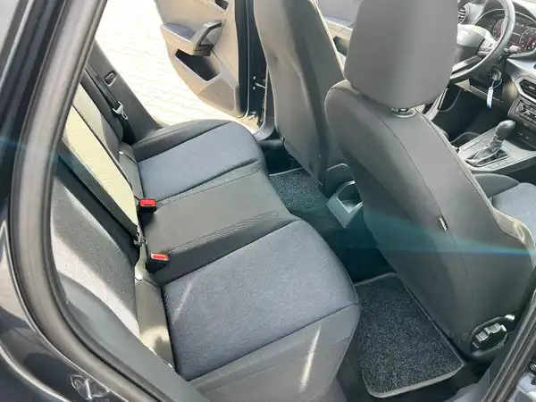 SEAT IBIZA (15/26)