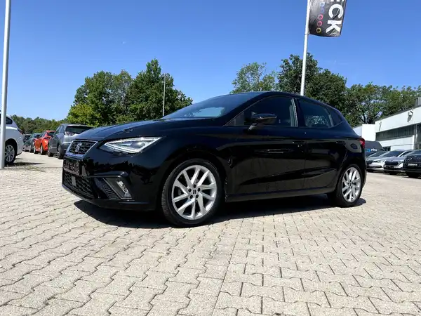 SEAT IBIZA (1/26)