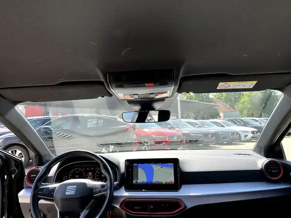SEAT IBIZA (17/26)