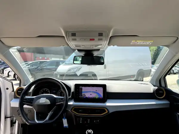 SEAT IBIZA (18/26)