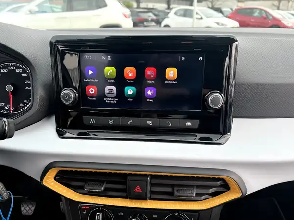 SEAT IBIZA (24/26)