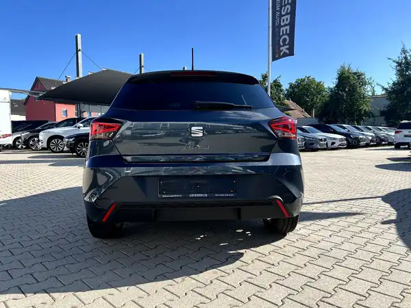 SEAT IBIZA (2/26)