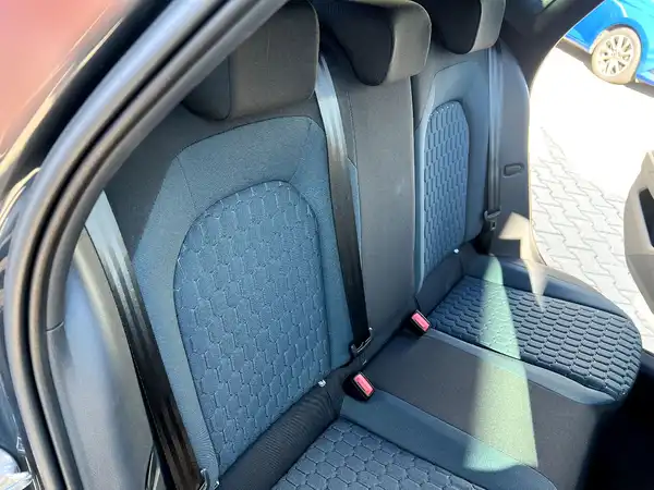 SEAT IBIZA (16/26)