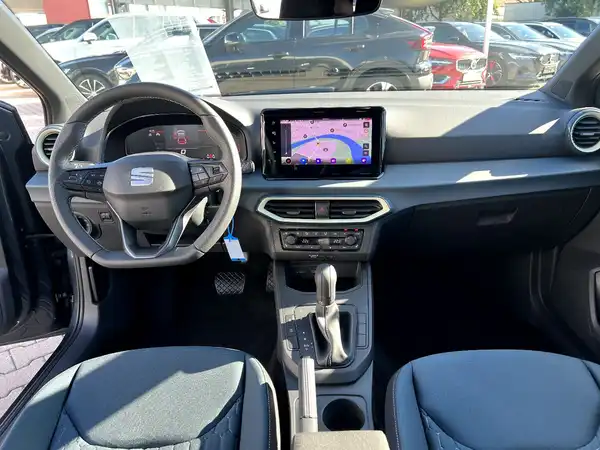 SEAT IBIZA (18/26)