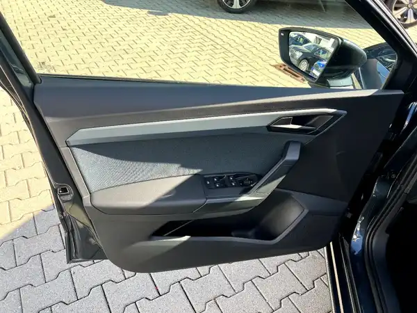 SEAT IBIZA (10/26)