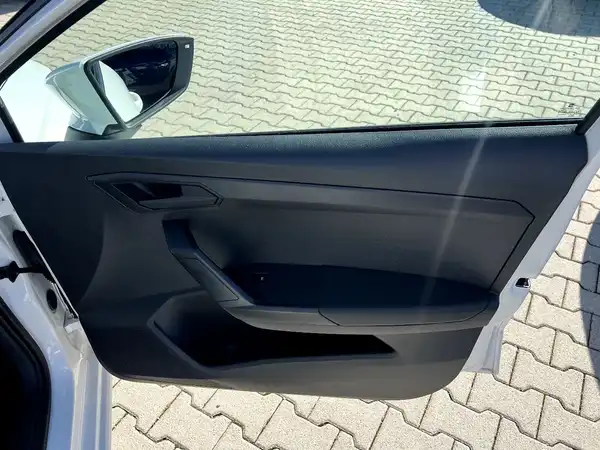 SEAT IBIZA (19/26)