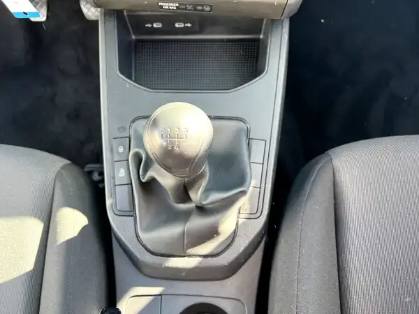 SEAT IBIZA (22/26)