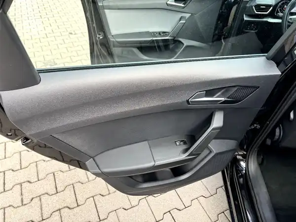 SEAT LEON CUPRA SPORTSTOURER (11/26)