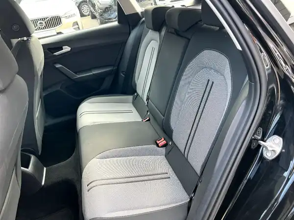 SEAT LEON CUPRA SPORTSTOURER (13/26)