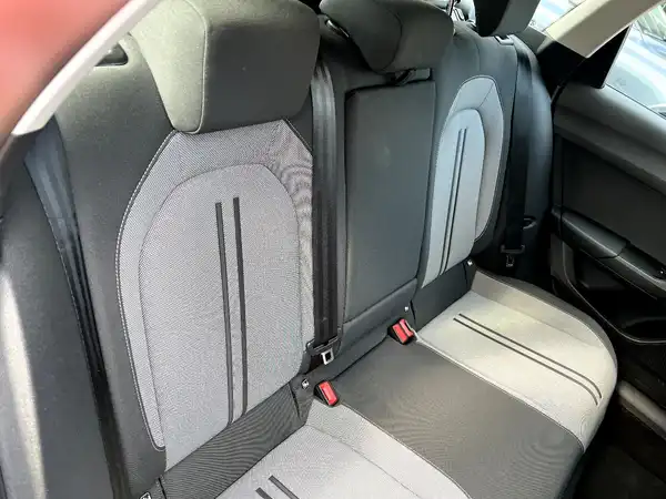 SEAT LEON CUPRA SPORTSTOURER (16/26)
