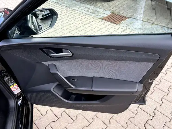 SEAT LEON CUPRA SPORTSTOURER (19/26)