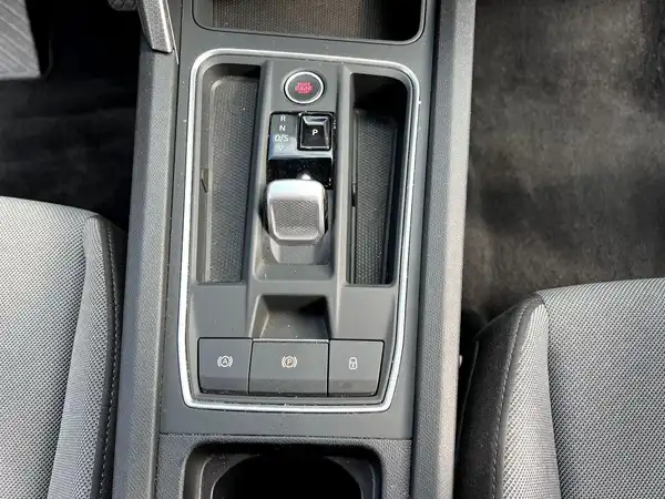 SEAT LEON CUPRA SPORTSTOURER (22/26)