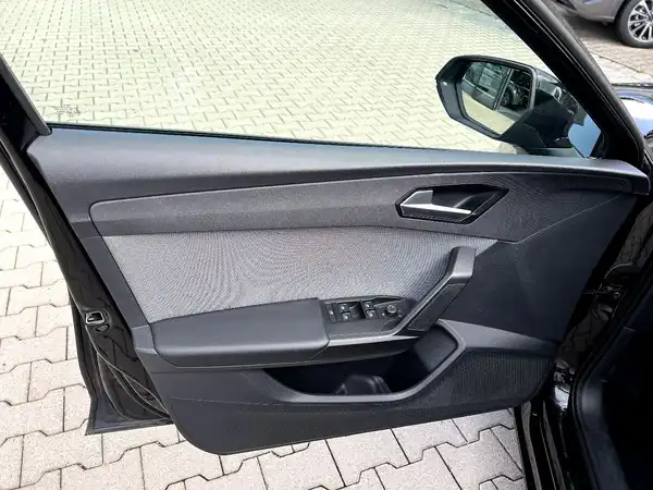 SEAT LEON CUPRA SPORTSTOURER (10/26)