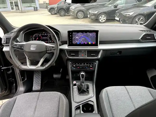SEAT TARRACO (19/28)