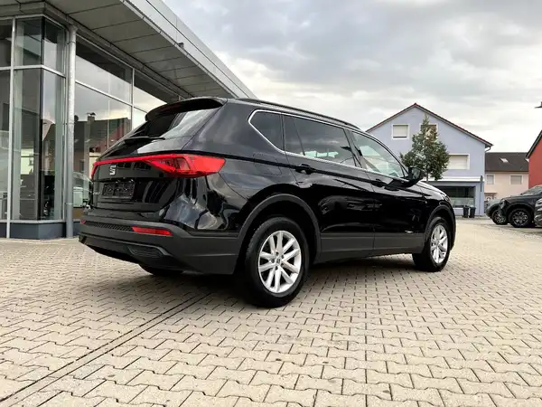SEAT TARRACO (4/28)
