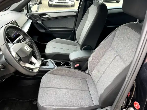 SEAT TARRACO (9/28)