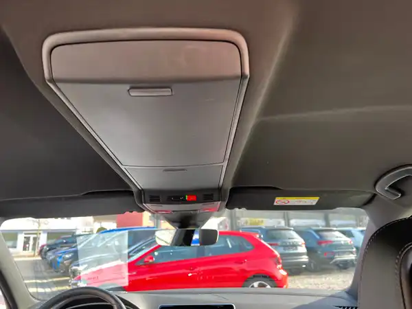 SEAT TARRACO (20/28)