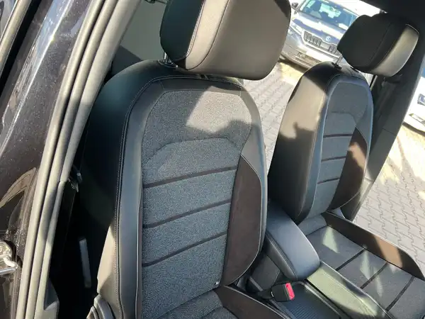 SEAT TARRACO (23/28)