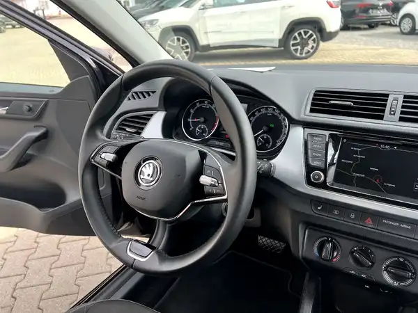 ŠKODA FABIA (25/26)