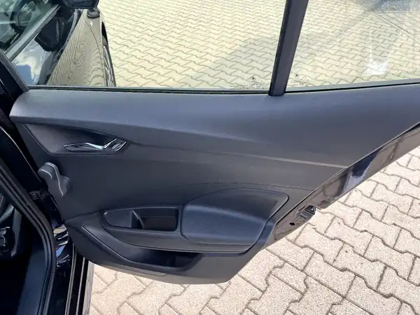 ŠKODA FABIA (15/26)