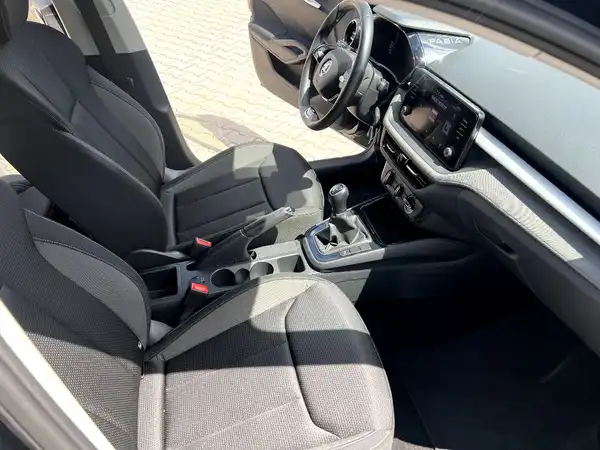 ŠKODA FABIA (20/26)