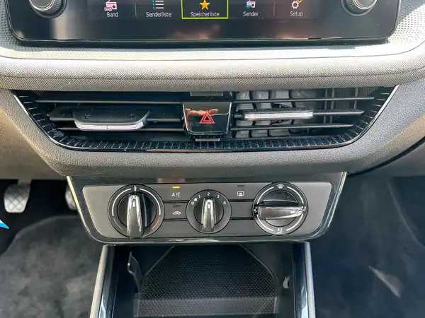 ŠKODA FABIA (23/26)
