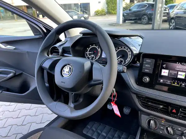 ŠKODA FABIA (25/26)