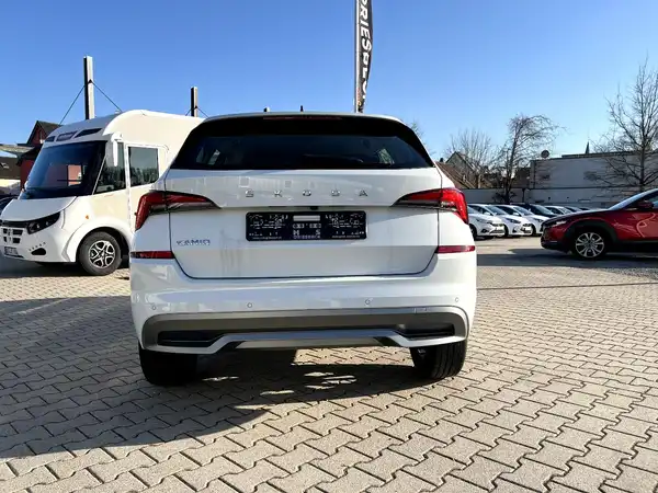 ŠKODA KAMIQ (3/28)