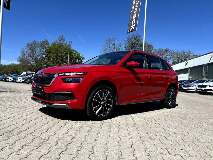 ŠKODA KAMIQ (1/27)