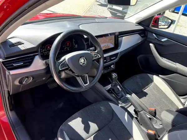 ŠKODA KAMIQ (9/27)