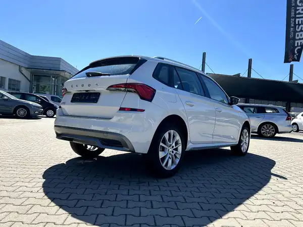 ŠKODA KAMIQ (4/27)